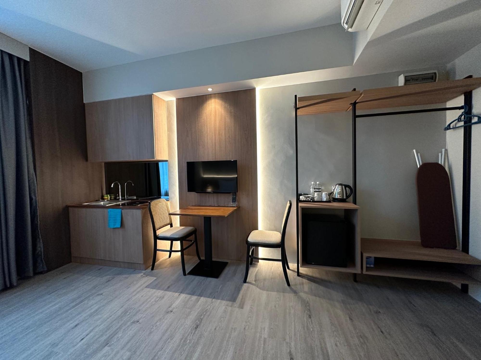 Roxy Hotel Aiman 古晋 外观 照片
